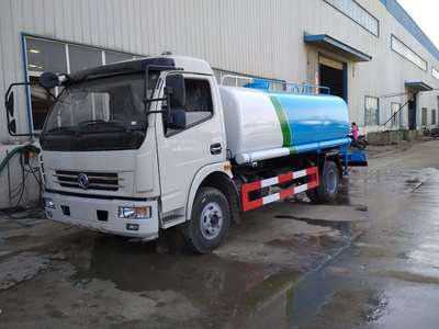 东风10吨洒水车 二手洒水车厂家现车直销产品全方位解析