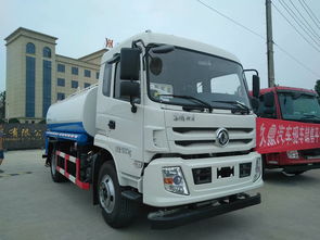铜川市新款东风12吨环卫洒水车 绿色物流先锋，助力城市清洁新风尚